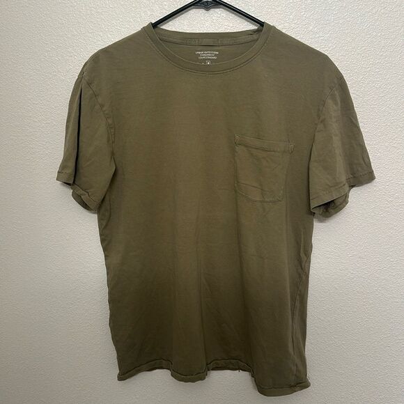 Urban Outfitters Men’s Medium Green T-Shirt - Picture 1 of 3